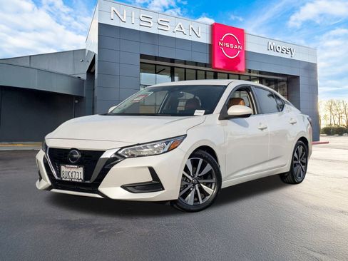 Certified 2021 Nissan Sentra SV w/ SV Premium Package image 1