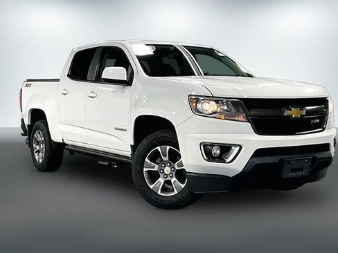 Used 2018 Chevrolet Colorado Z71 AWD/4WD image 1