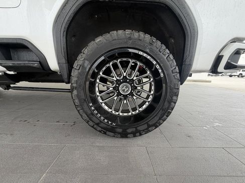 Used 2024 GMC Sierra 3500 Denali w/ Denali Reserve Package image 10