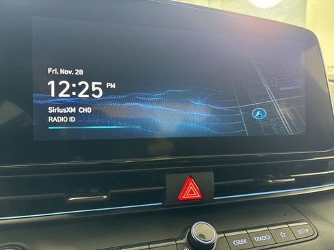 New 2025 Hyundai Elantra SEL FWD image 26