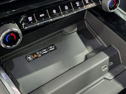 New 2026 Chevrolet Tahoe LT image 28