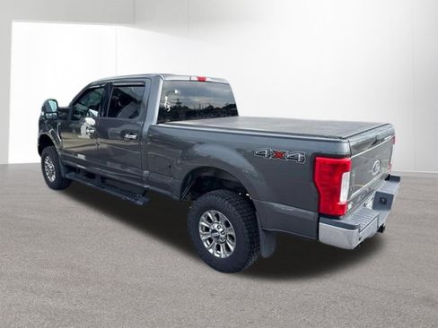 Used 2017 Ford F350 XLT AWD/4WD image 11