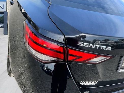 Used 2022 Nissan Sentra SV w/ All-Weather Package image 20