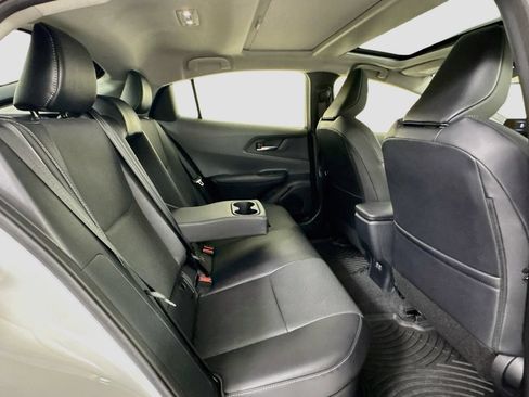 Used 2024 Toyota Prius XLE AWD/4WD image 27