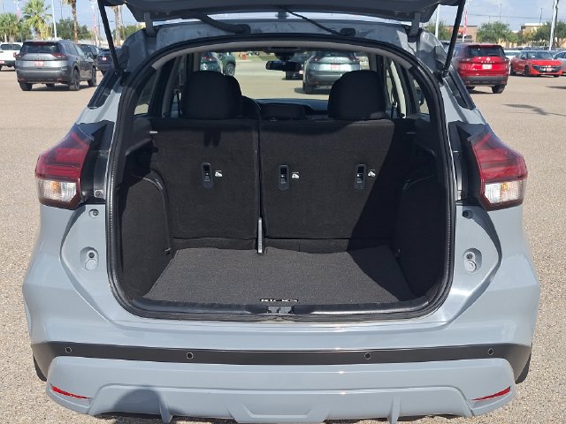 Certified 2024 Nissan Kicks SV FWD image 23
