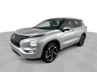 Used 2024 Mitsubishi Outlander SE