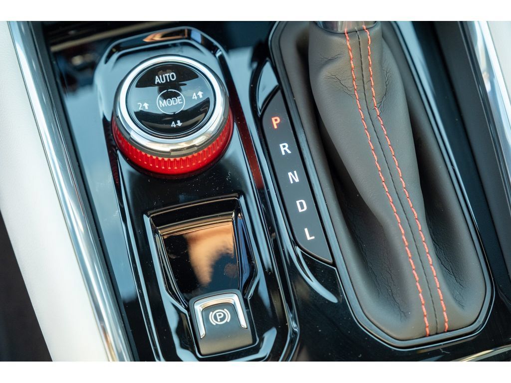 New 2026 GMC Canyon AT4X w/ LPO, Black Badging Package AWD/4WD image 26