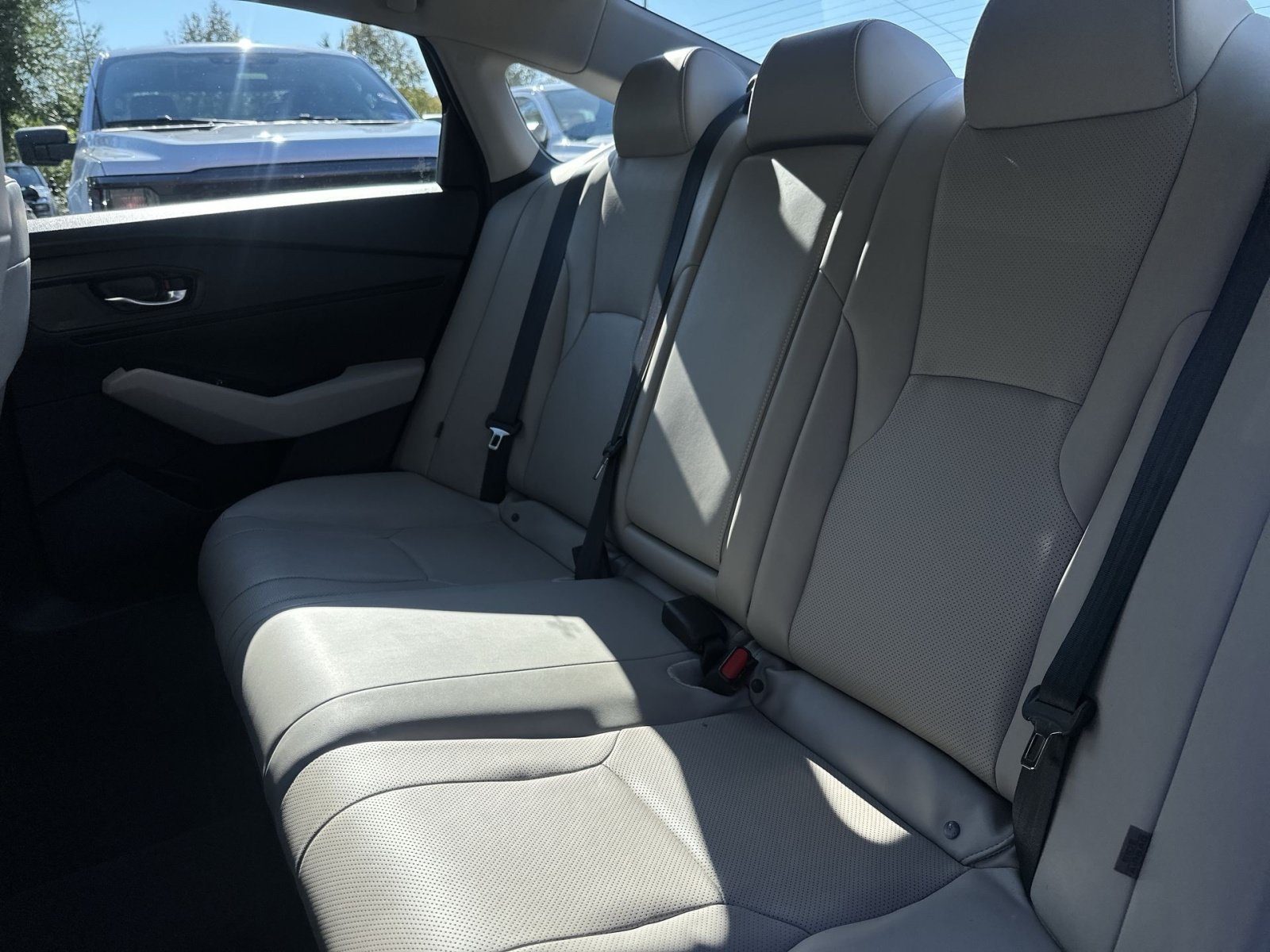 Used 2023 Honda Accord EX-L image 25