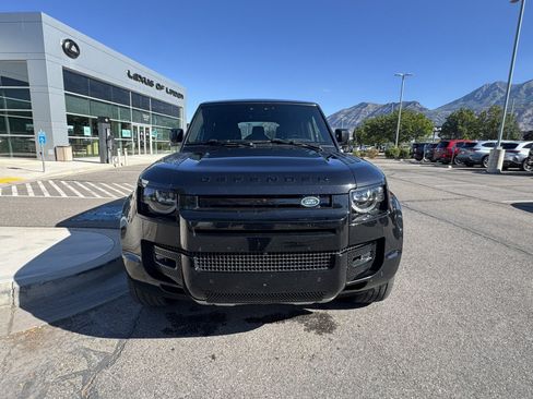 Used 2024 Land Rover Defender 110 X AWD/4WD image 9