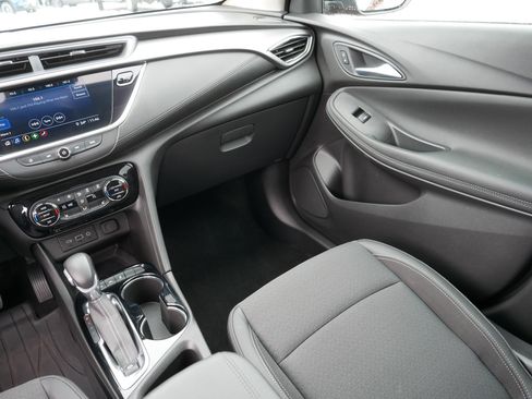Used 2020 Buick Encore GX Select image 11