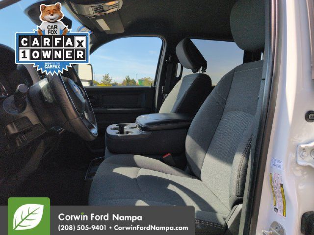 Used 2024 RAM 2500 Tradesman w/ Chrome Appearance Group AWD/4WD image 22