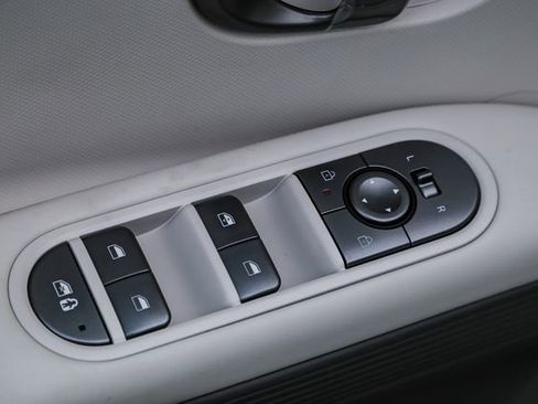 New 2026 Hyundai Ioniq 5 SE image 21