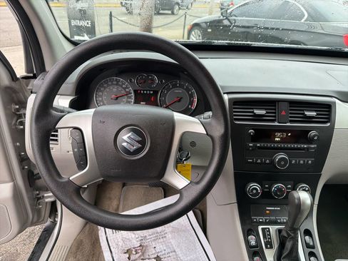 Used 2008 Suzuki XL7 AWD w/ 3rd Row image 25