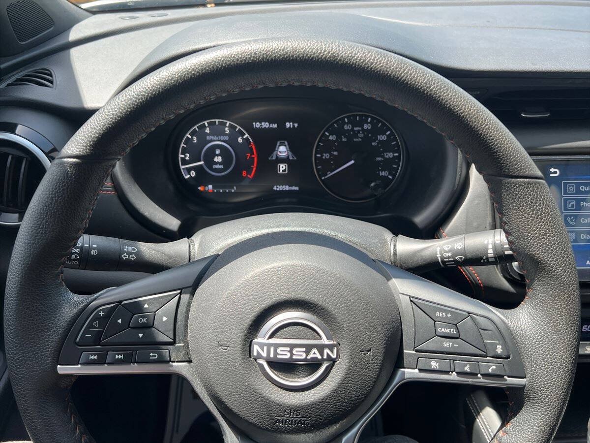 Used 2023 Nissan Kicks SR FWD image 11