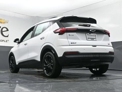 New 2027 Chevrolet Bolt RS w/ LPO, All-Weather Package FWD image 5