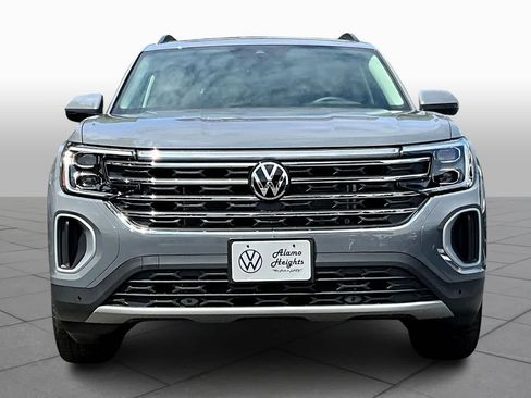 New 2026 Volkswagen Atlas SE AWD/4WD image 3