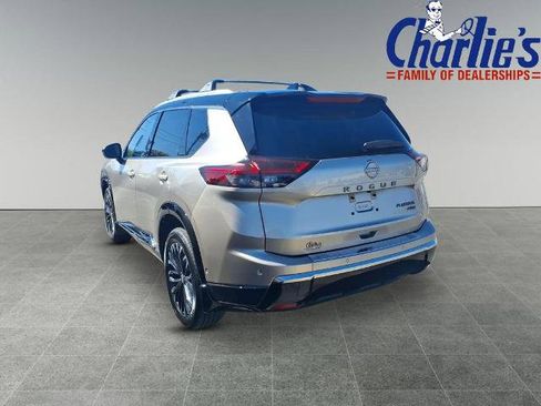 Certified 2025 Nissan Rogue Platinum AWD/4WD image 5