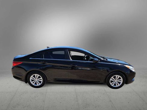 Used 2012 Hyundai Sonata GLS image 9