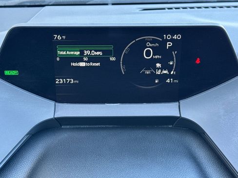 Used 2024 Toyota Prius XLE FWD image 24