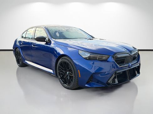 New 2027 BMW M5 w/ Carbon Package AWD/4WD image 1