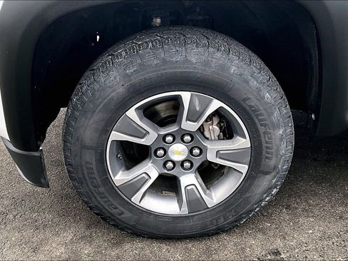 Used 2015 Chevrolet Colorado Z71 image 9