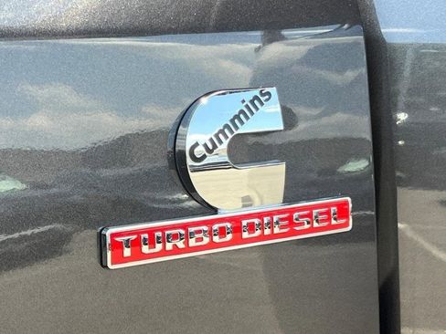 New 2025 RAM 2500 Laramie image 27