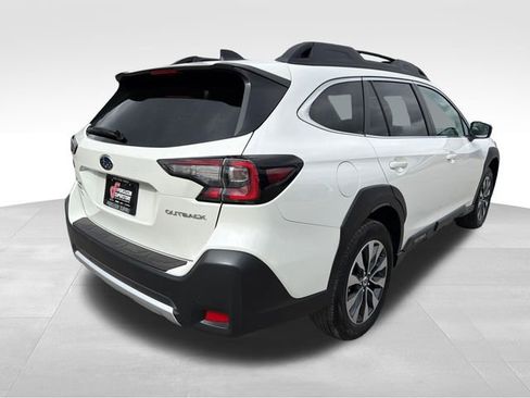 Used 2024 Subaru Outback Limited AWD/4WD image 7