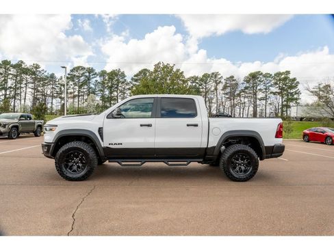 Used 2025 RAM 1500 RHO image 8