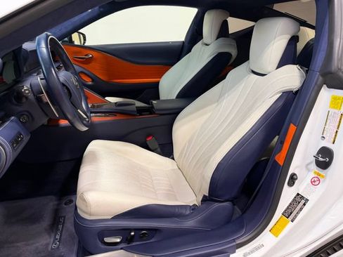 Used 2018 Lexus LC 500 Coupe w/ Touring Package RWD image 21