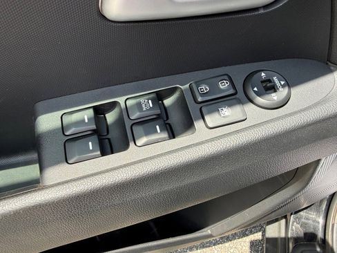 Used 2015 Kia Sportage LX AWD/4WD image 12