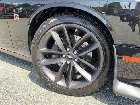 Used 2019 Dodge Challenger R/T Scat Pack image 2