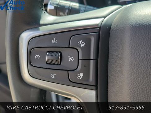 Used 2024 Chevrolet Tahoe Premier AWD/4WD image 16