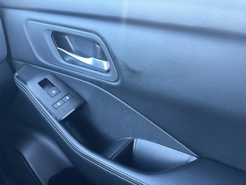 Certified 2025 Nissan Rogue SV AWD/4WD image 34