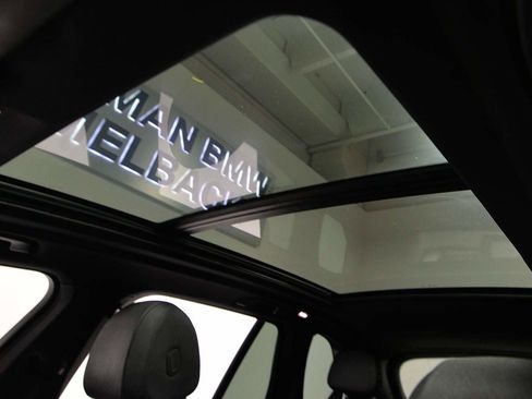 Used 2022 BMW X5 sDrive40i w/ Premium Package image 7