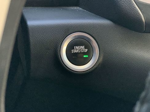 Certified 2018 GMC Terrain SLE w/ Driver Convenience Package image 15