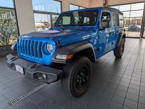 Used 2021 Jeep Wrangler Unlimited Sport AWD/4WD image 5