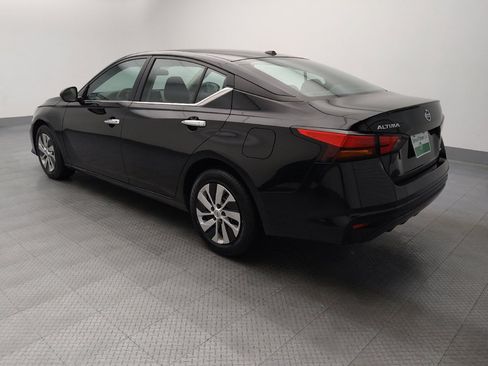 Used 2020 Nissan Altima 2.5 S AWD/4WD image 3