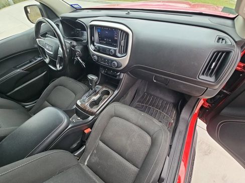 Used 2019 GMC Canyon SLE image 20