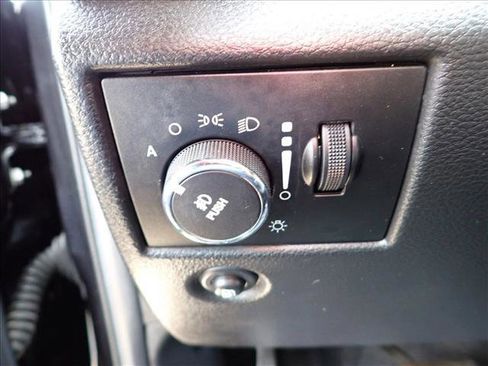 Used 2013 Jeep Grand Cherokee Laredo image 13