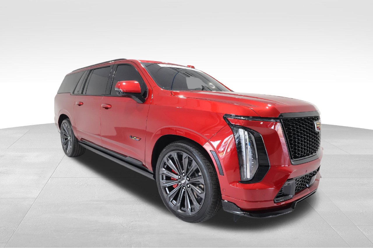 Certified 2026 Cadillac Escalade ESV V w/ LPO, ONYX Package AWD/4WD image 6