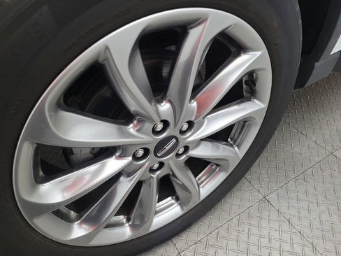 Used 2022 Lincoln Corsair AWD w/ Premium Package image 31