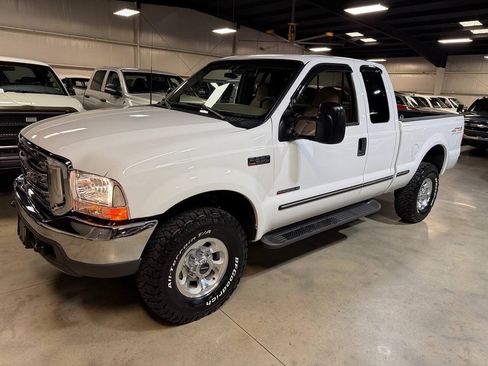 Used 1999 Ford F250 Lariat AWD/4WD image 12