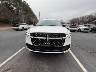 New 2025 Lincoln Navigator L Black Label video 2