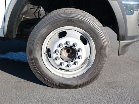 New 2026 RAM 5500 Tradesman w/ Chrome Appearance Group image 8