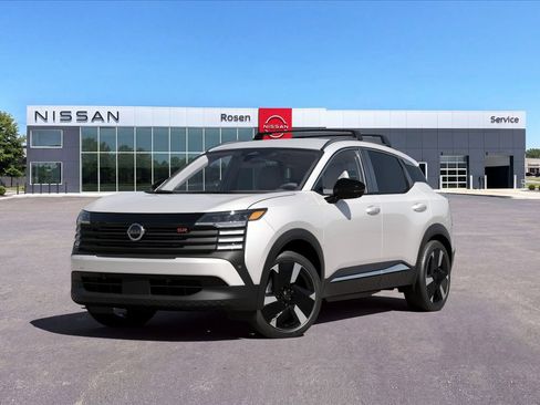 New 2026 Nissan Kicks SR w/ Cold Weather Package AWD/4WD image 1