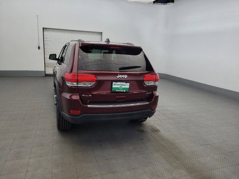 Used 2018 Jeep Grand Cherokee Limited AWD/4WD image 6