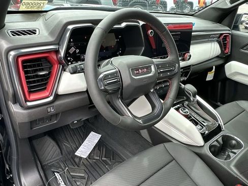 New 2026 GMC Canyon AT4X image 10