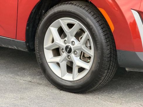 Used 2024 Kia Soul LX w/ Option Group 015 image 25