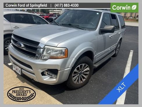 Used 2017 Ford Expedition XLT AWD/4WD image 1