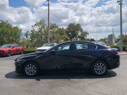 Used 2021 MAZDA MAZDA3 s FWD image 8